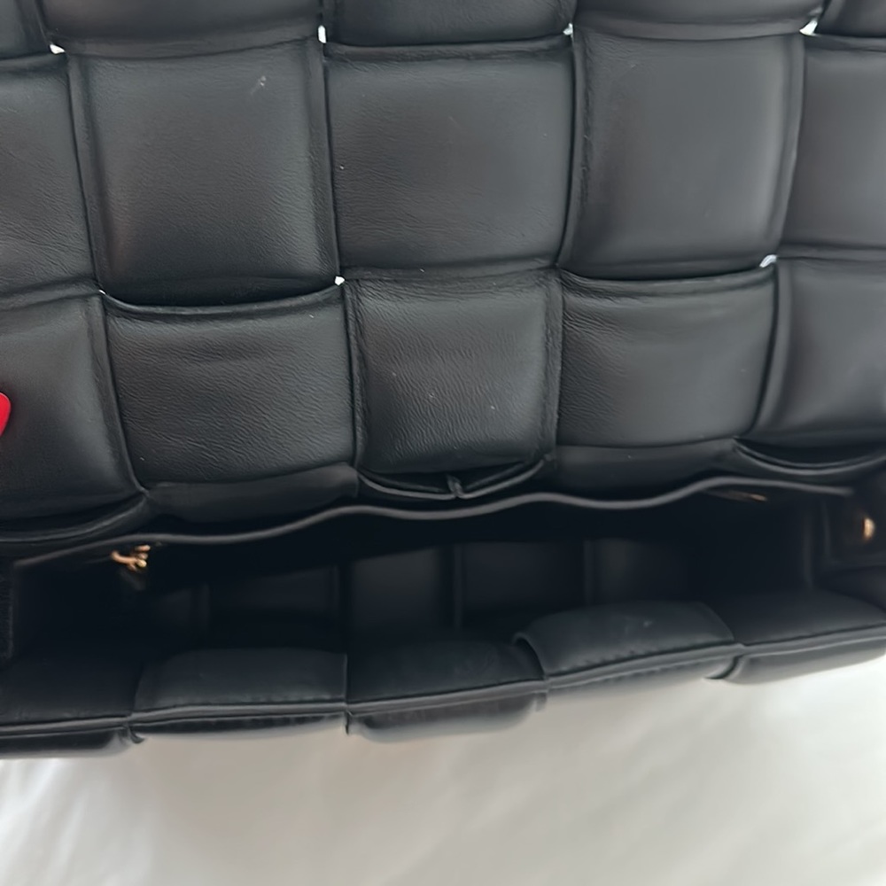 Amazing price!!!! BOTTEGA VENETA PADDED CASSETTE - Picture 7 of 11